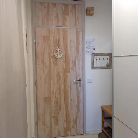 F10-003 * Heiligenhafen